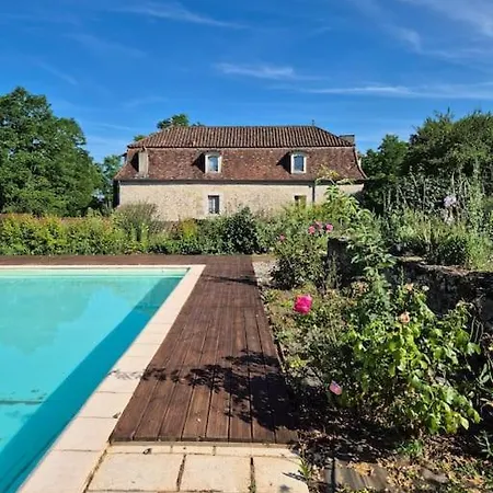 Domaine La Saule Le Beau Voyage Ferienhaus *